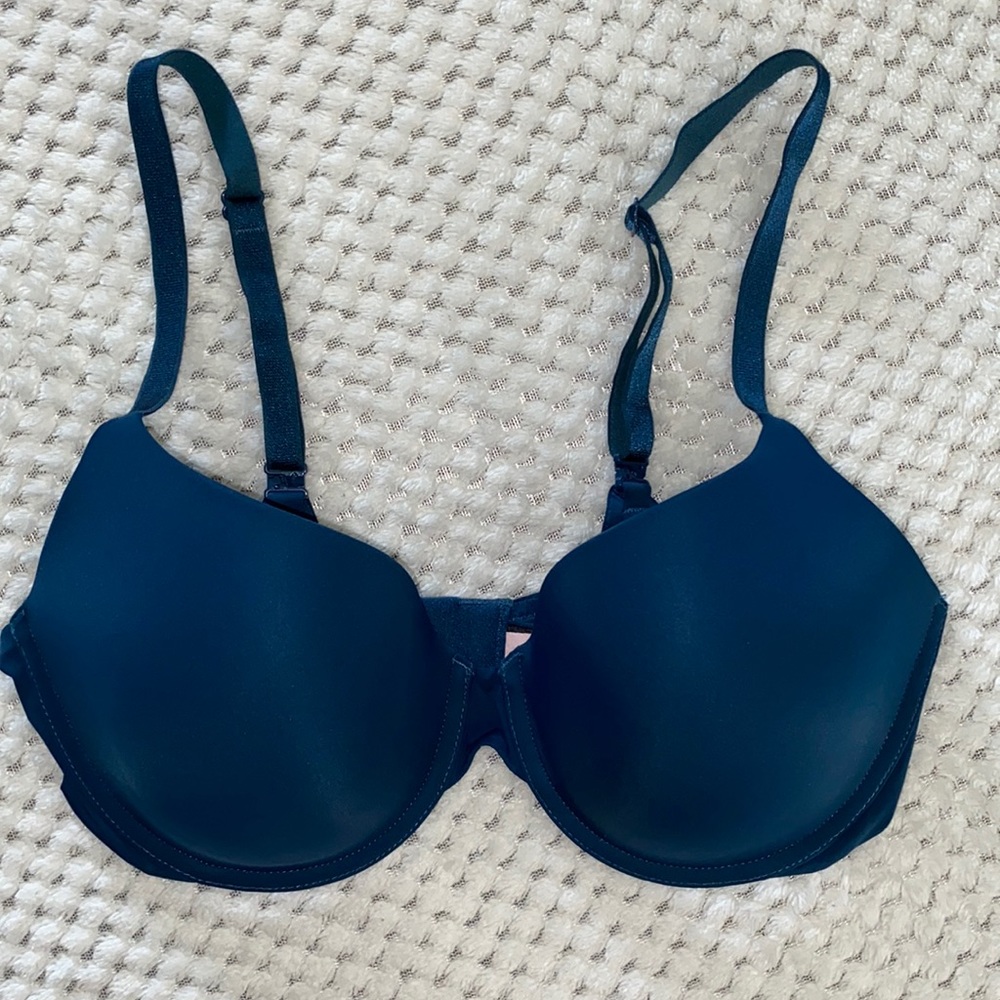 Victoria’s Secret bra